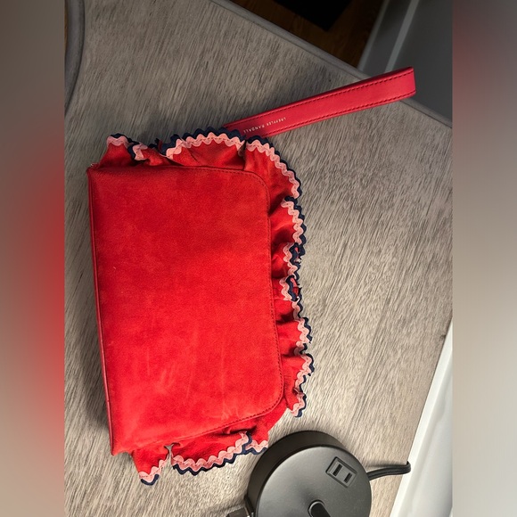 Red Clutch or wristlet with navy ruffle trim - Picture 3 of 4